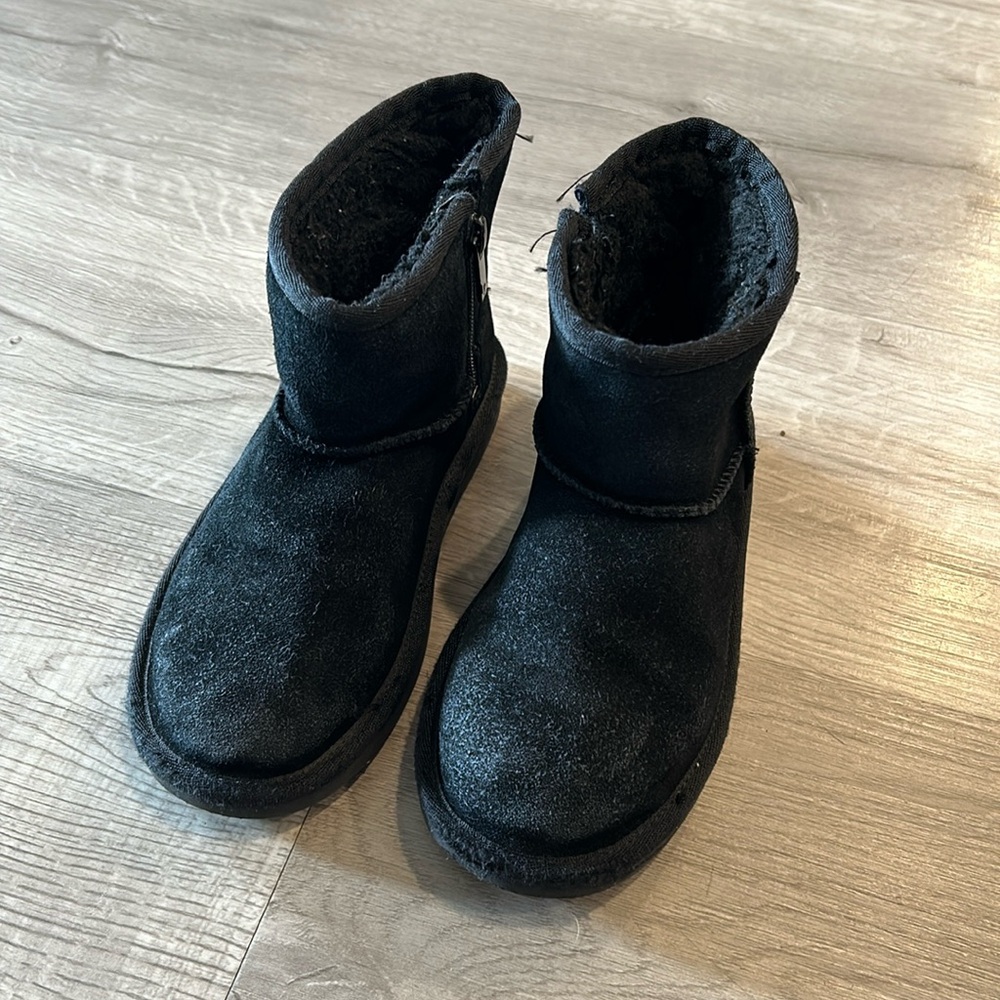 KOOLABURRA BY UGG | Girls Boots